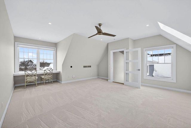 5021 Sherwood COURT, Burlington, WI 53105