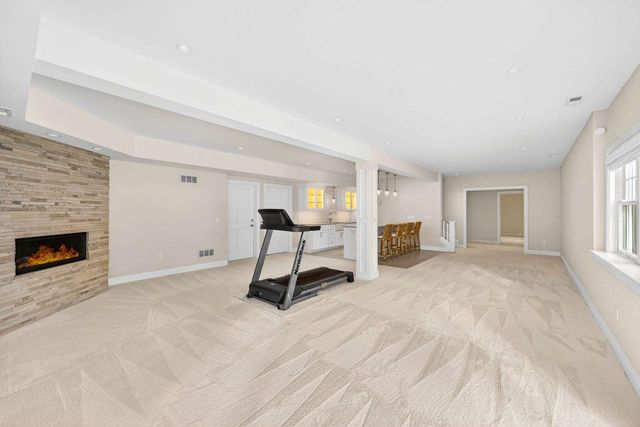 5021 Sherwood COURT, Burlington, WI 53105