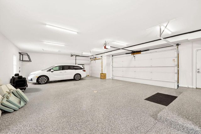 5021 Sherwood COURT, Burlington, WI 53105