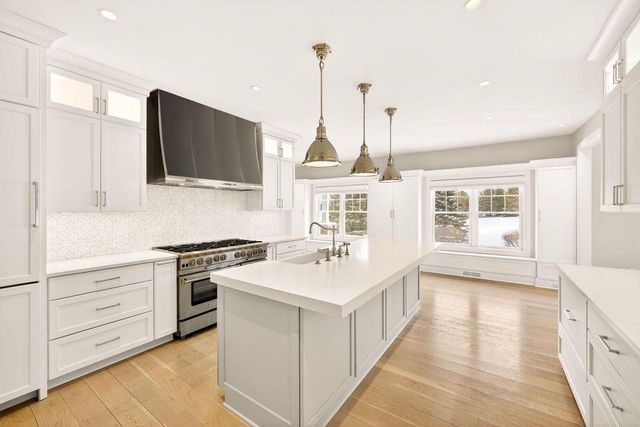 5021 Sherwood COURT, Burlington, WI 53105