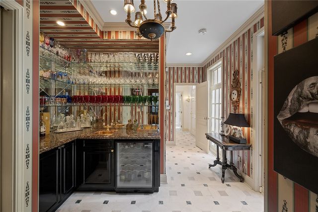 898 Persimmon Road, Sewickley Heights, PA 15143