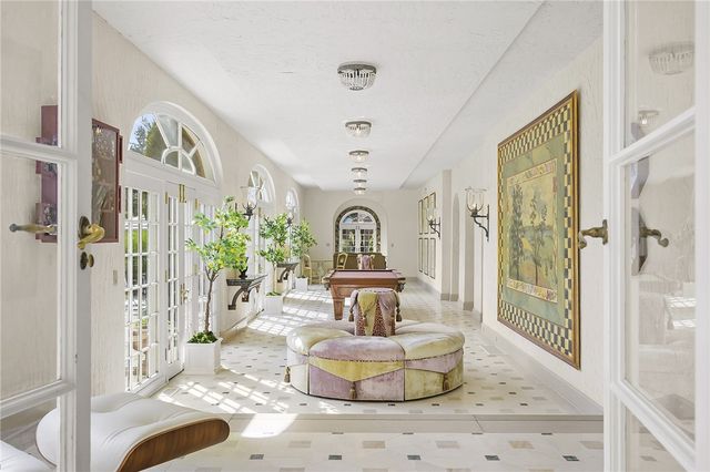 898 Persimmon Road, Sewickley Heights, PA 15143