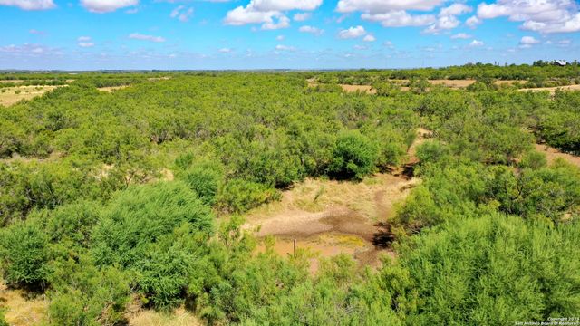 1066 RANCH RD HIGHWAY 187, Sabinal, TX 78881