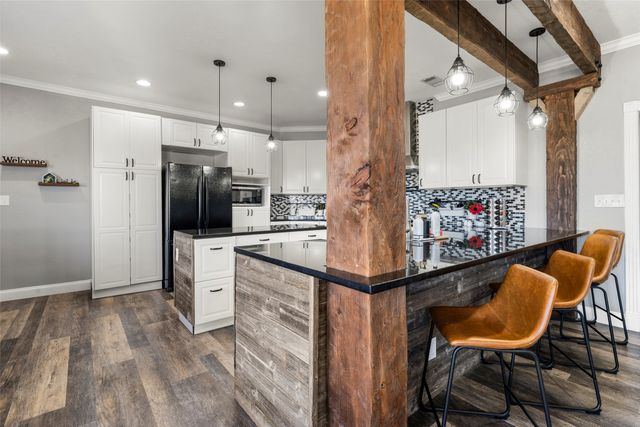 265 Wade Road, Eddy, TX 76524