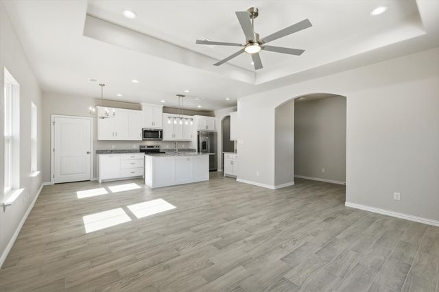 709 3rd Street, Bridgeport, TX 76426