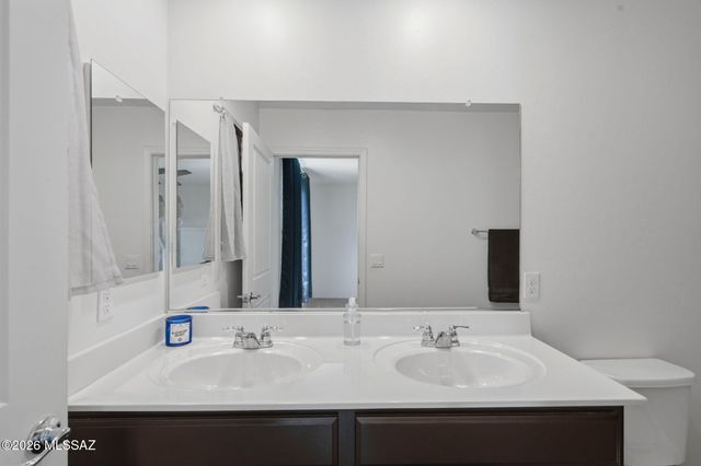 2907 W Dakota Vista Way, Tucson, AZ 85746