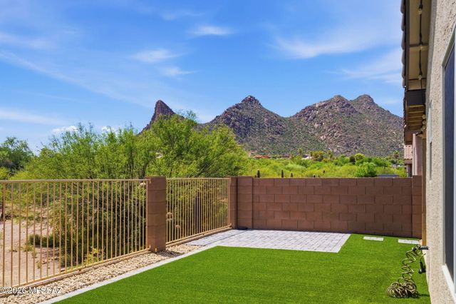 2907 W Dakota Vista Way, Tucson, AZ 85746