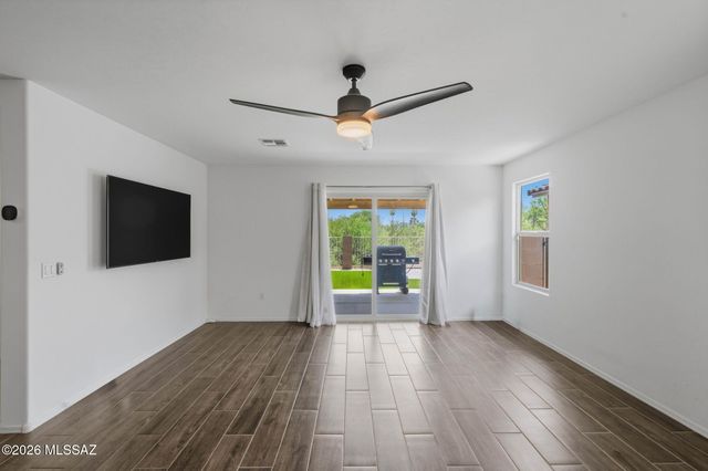 2907 W Dakota Vista Way, Tucson, AZ 85746