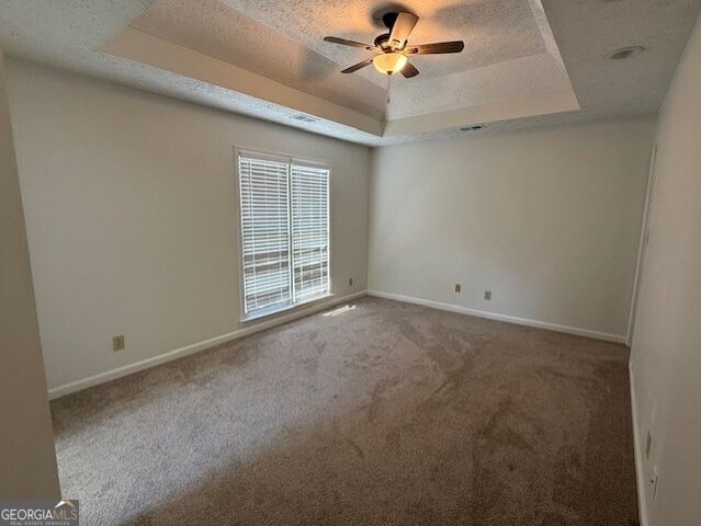 35 Chatsworth Circle, Newnan, GA 30265
