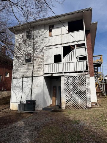 1822 Patterson AVE, Roanoke, VA 24016