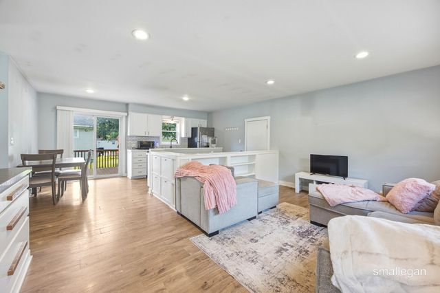 5588 Park Avenue, City Of Hudsonville, MI 49426