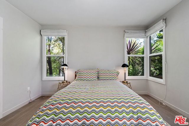 1216 Greenacre Avenue, West Hollywood, CA 90046