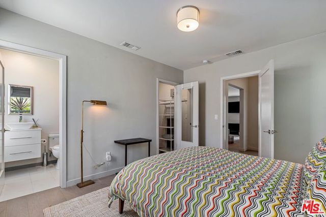 1216 Greenacre Avenue, West Hollywood, CA 90046