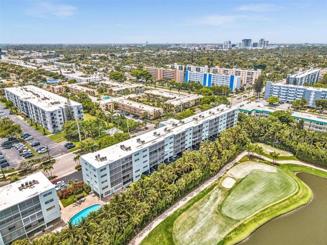 700 NE 14th Ave 307, Hallandale Beach, FL 33009