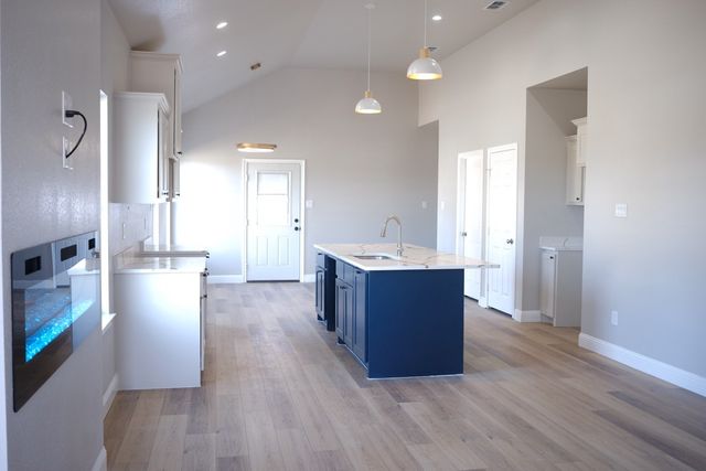 2101 College Street, Greenville, TX 75401