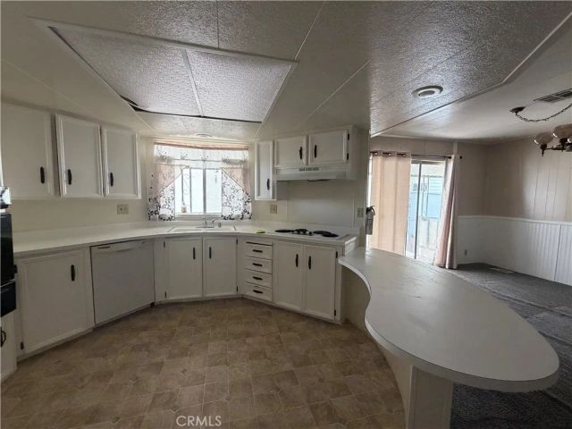 701 Montara 207, Barstow, CA 92311