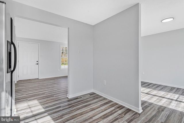 123 COVE POINT RD, Lusby, MD 20657