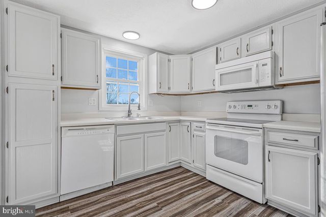 123 COVE POINT RD, Lusby, MD 20657