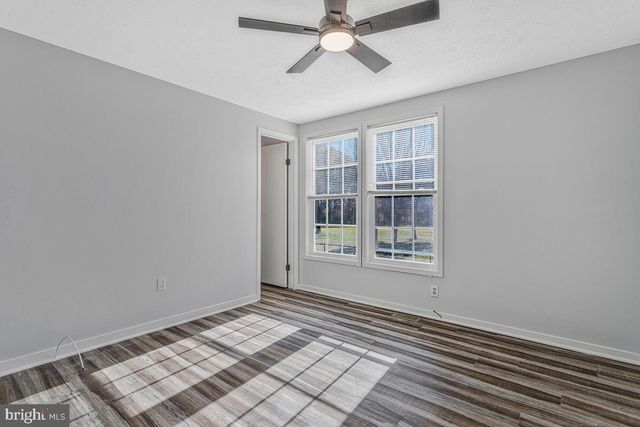 123 COVE POINT RD, Lusby, MD 20657