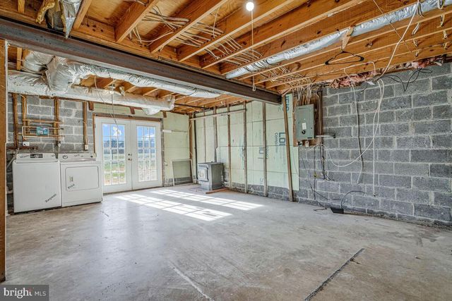 123 COVE POINT RD, Lusby, MD 20657