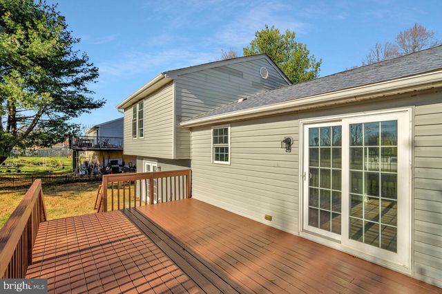 123 COVE POINT RD, Lusby, MD 20657