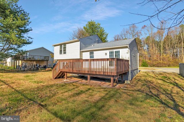 123 COVE POINT RD, Lusby, MD 20657