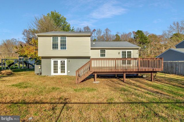 123 COVE POINT RD, Lusby, MD 20657