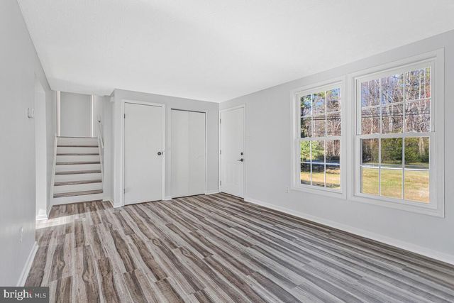 123 COVE POINT RD, Lusby, MD 20657