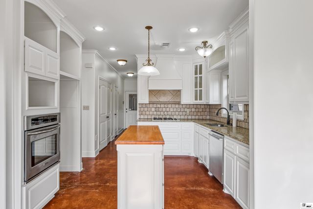 315 BUNKER LANE, Monroe, LA 71203