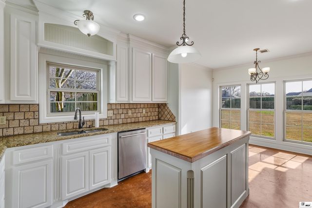 315 BUNKER LANE, Monroe, LA 71203