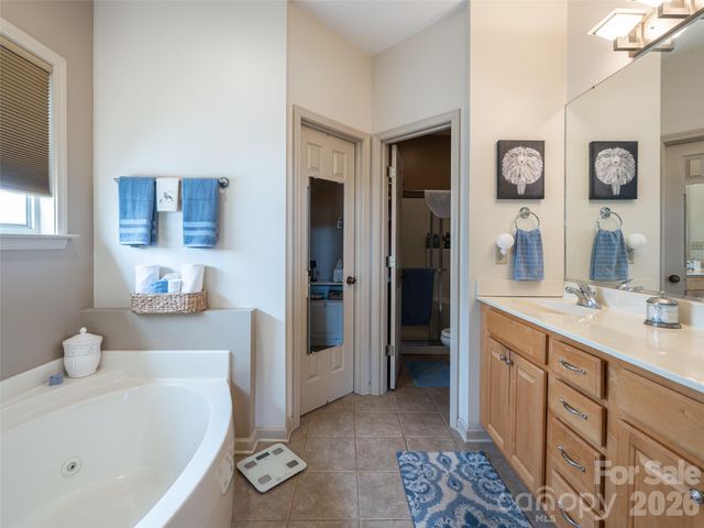 80 Driftstone Circle, Arden, NC 28704