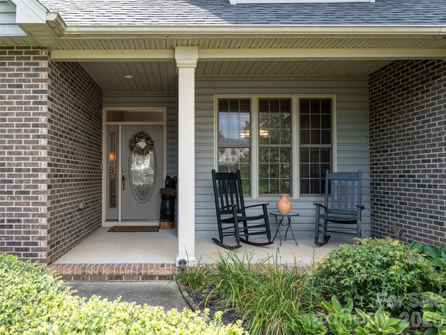 80 Driftstone Circle, Arden, NC 28704