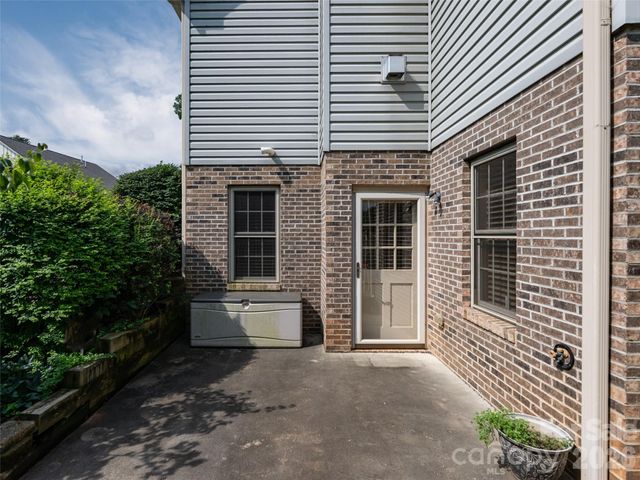 80 Driftstone Circle, Arden, NC 28704