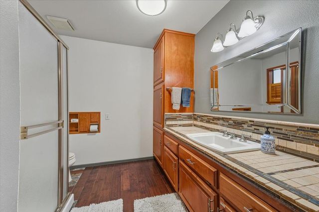 14752 Little Greenhorn Rd, Grass Valley, CA 95945