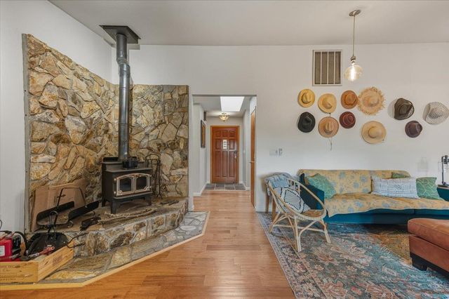 14752 Little Greenhorn Rd, Grass Valley, CA 95945