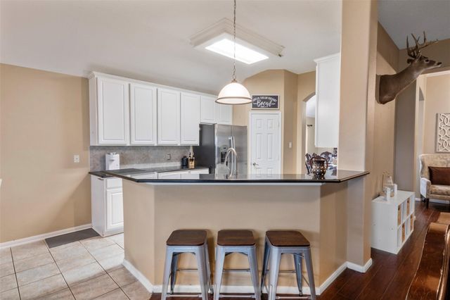 10006 King William Drive, La Porte, TX 77571