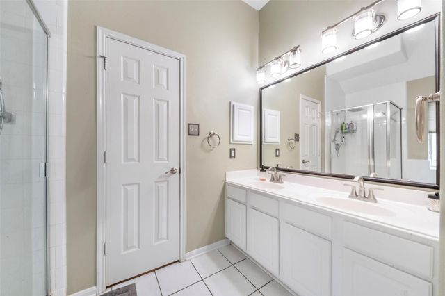 10006 King William Drive, La Porte, TX 77571