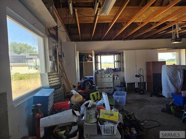 371 N 1900 E, St Anthony, ID 83445