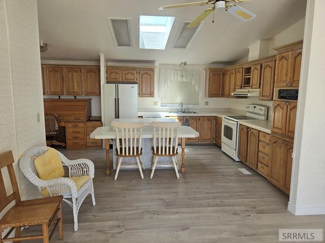 371 N 1900 E, St Anthony, ID 83445