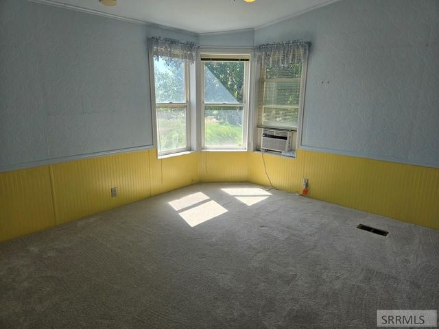 371 N 1900 E, St Anthony, ID 83445