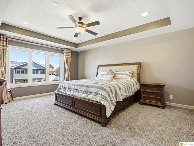 9530 S 72nd Street, Lincoln, NE 68516