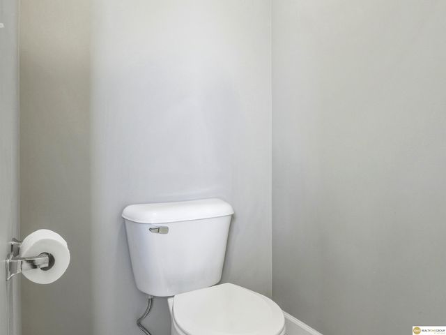 9530 S 72nd Street, Lincoln, NE 68516