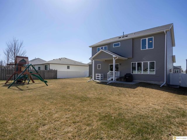 9530 S 72nd Street, Lincoln, NE 68516