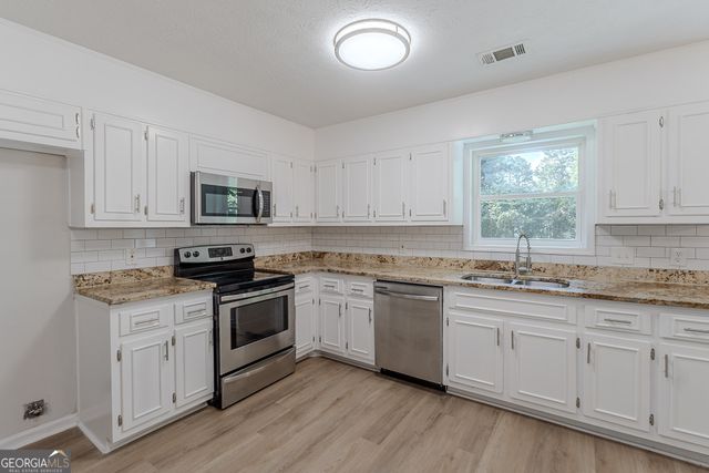 5620 Whittondale Road, Lithonia, GA 30058
