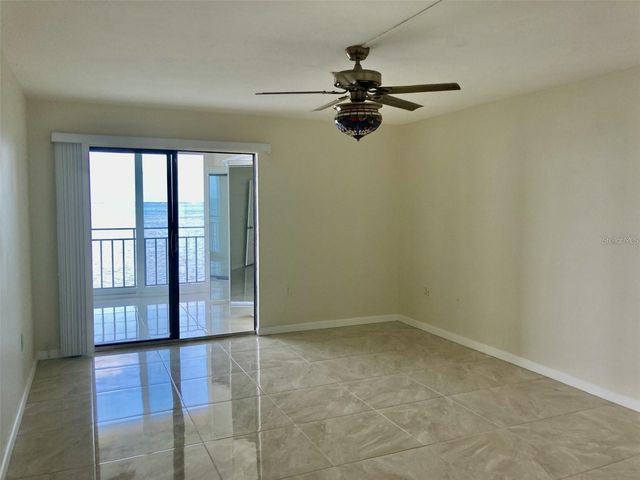 6430 SUN EAGLE LANE 203, Bradenton, FL 34210