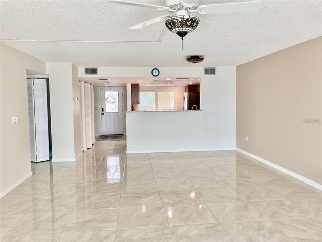 6430 SUN EAGLE LANE 203, Bradenton, FL 34210