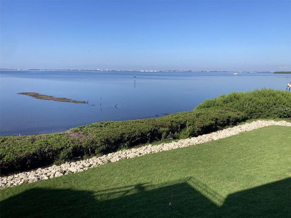 6430 SUN EAGLE LANE 203, Bradenton, FL 34210