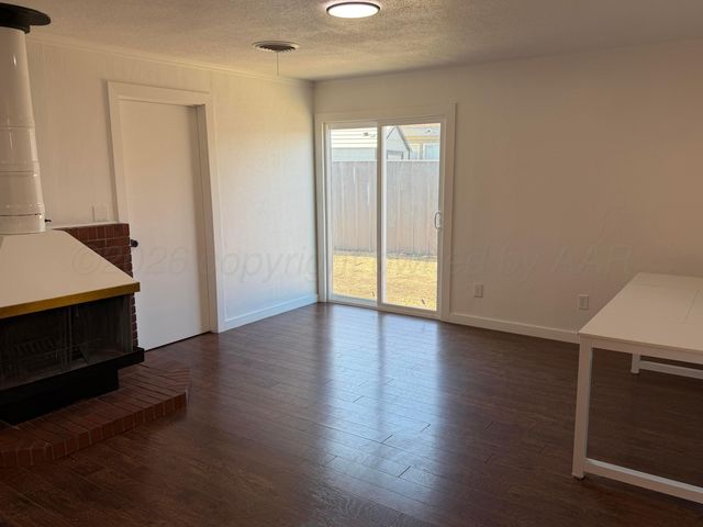 1032 Thrams Street, Borger, TX 79007