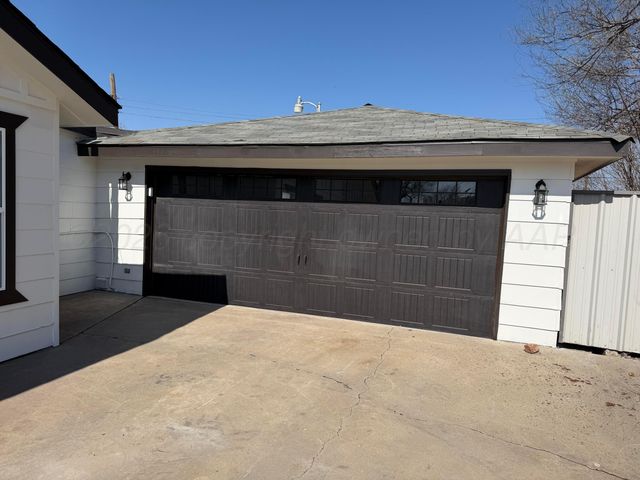 1032 Thrams Street, Borger, TX 79007