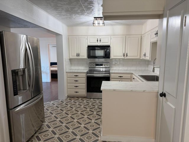 1032 Thrams Street, Borger, TX 79007